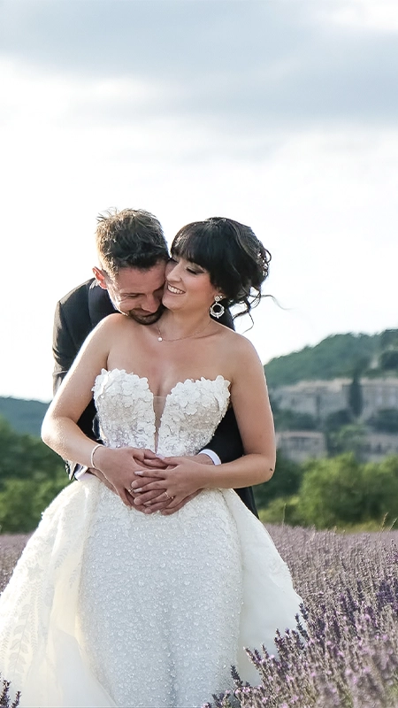 Création de contenu vidéo mariage exclusif et film cinématographique au Domaine Cassan - Jodie & Yoan